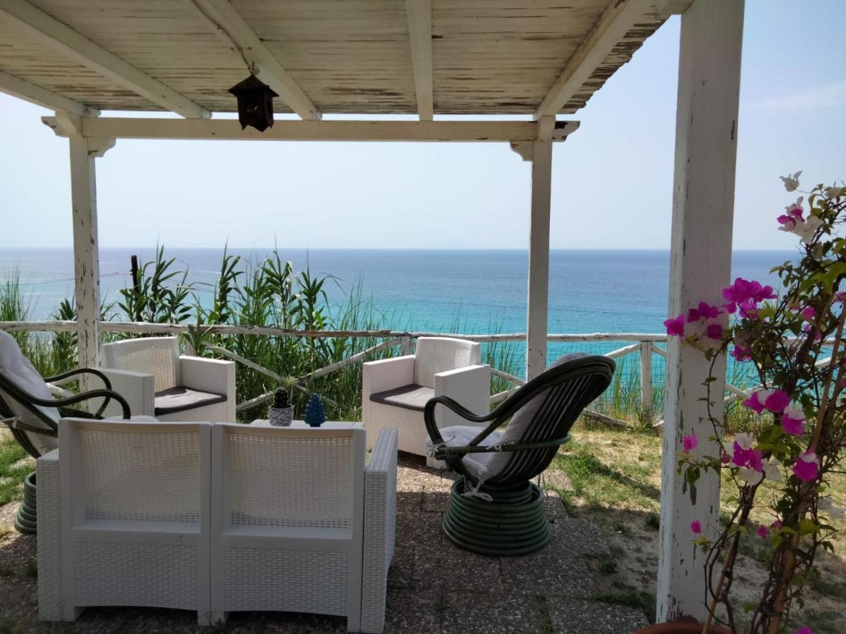 Residence Araba Fenice تروبيا المظهر الخارجي الصورة