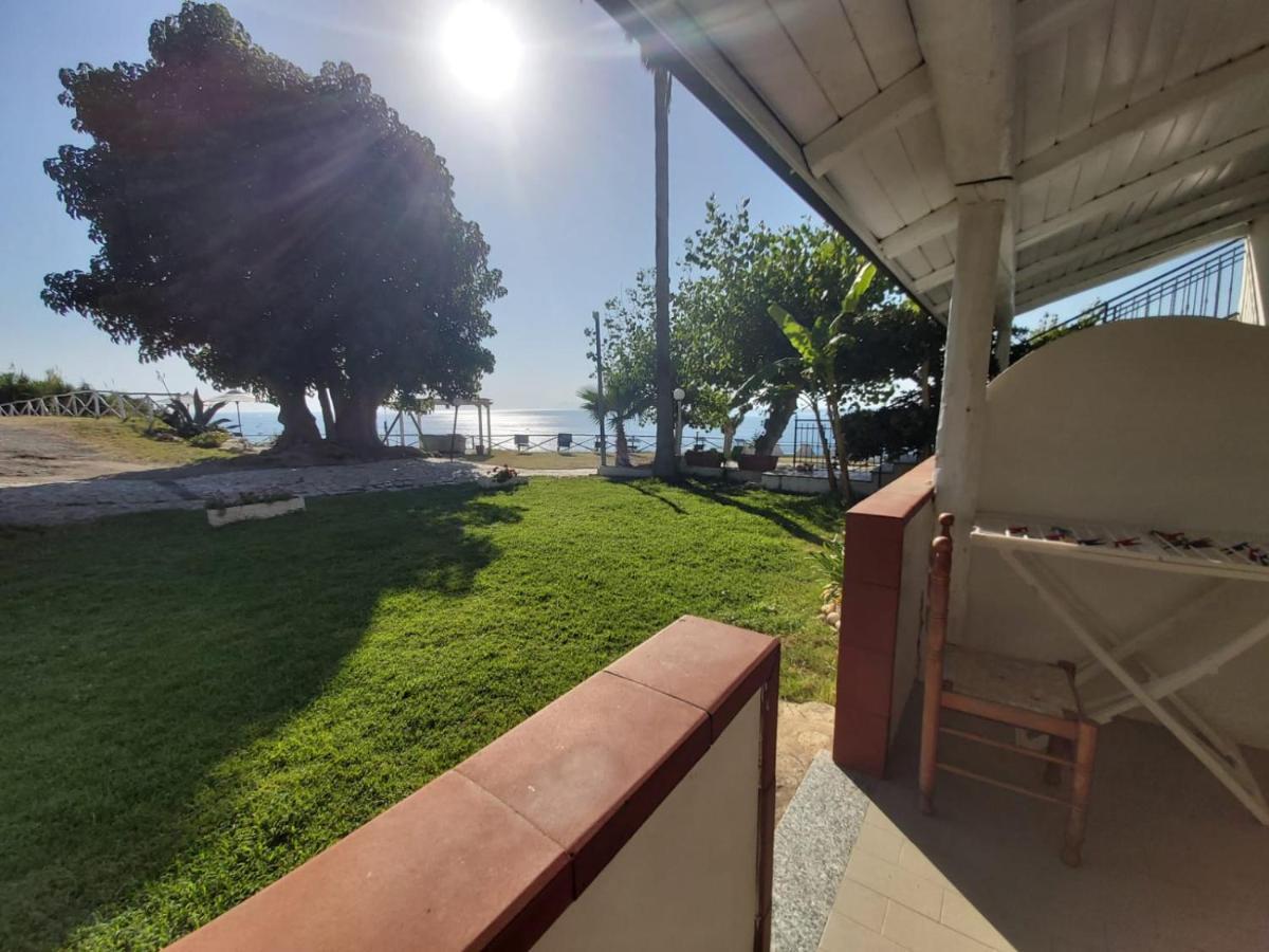 Residence Araba Fenice تروبيا المظهر الخارجي الصورة