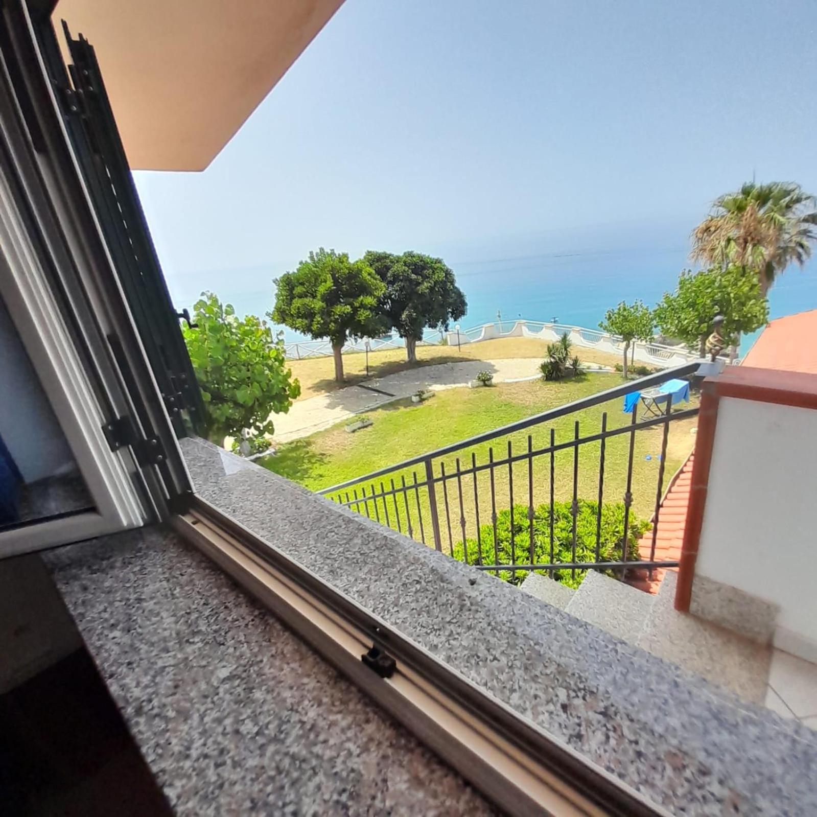 Residence Araba Fenice تروبيا المظهر الخارجي الصورة