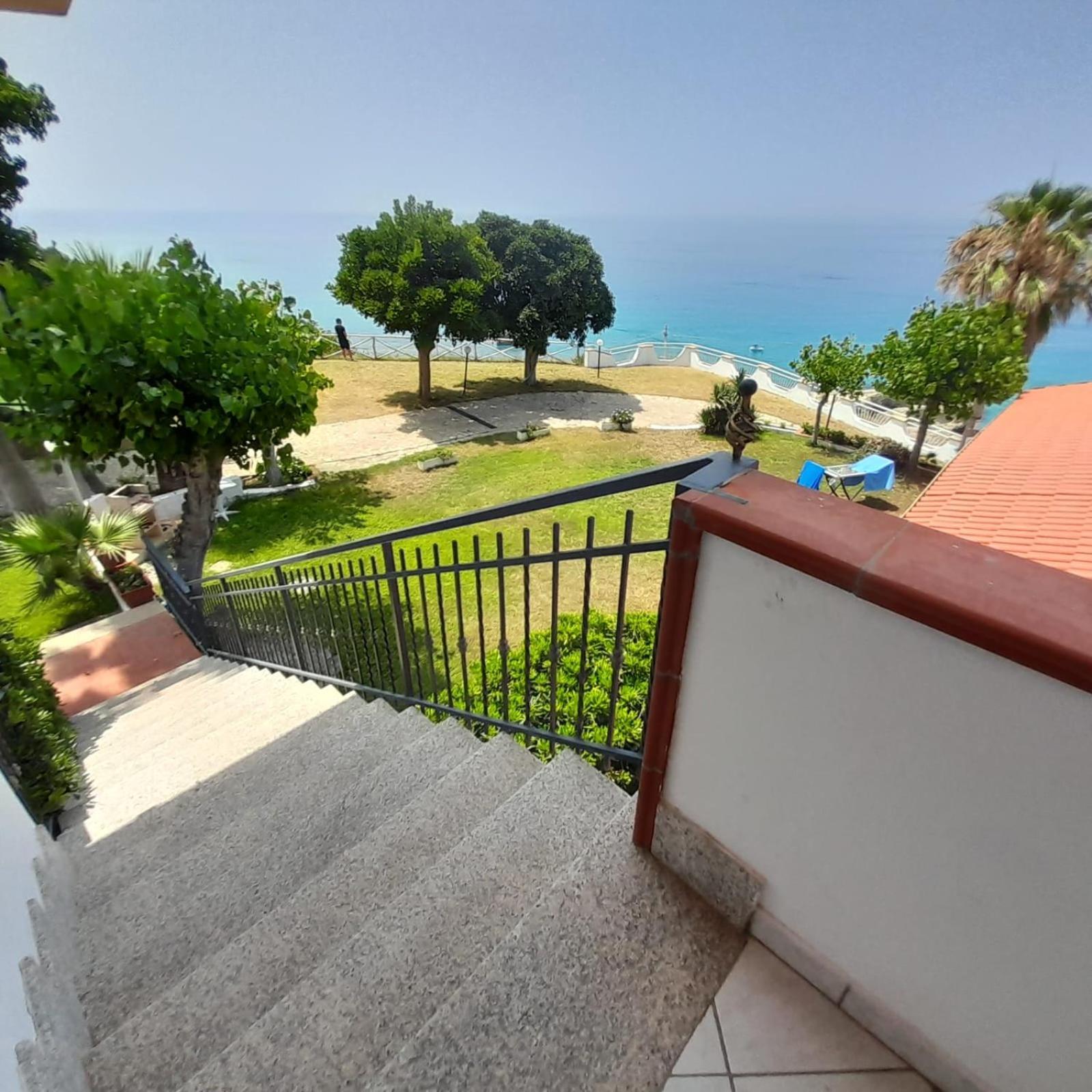 Residence Araba Fenice تروبيا المظهر الخارجي الصورة