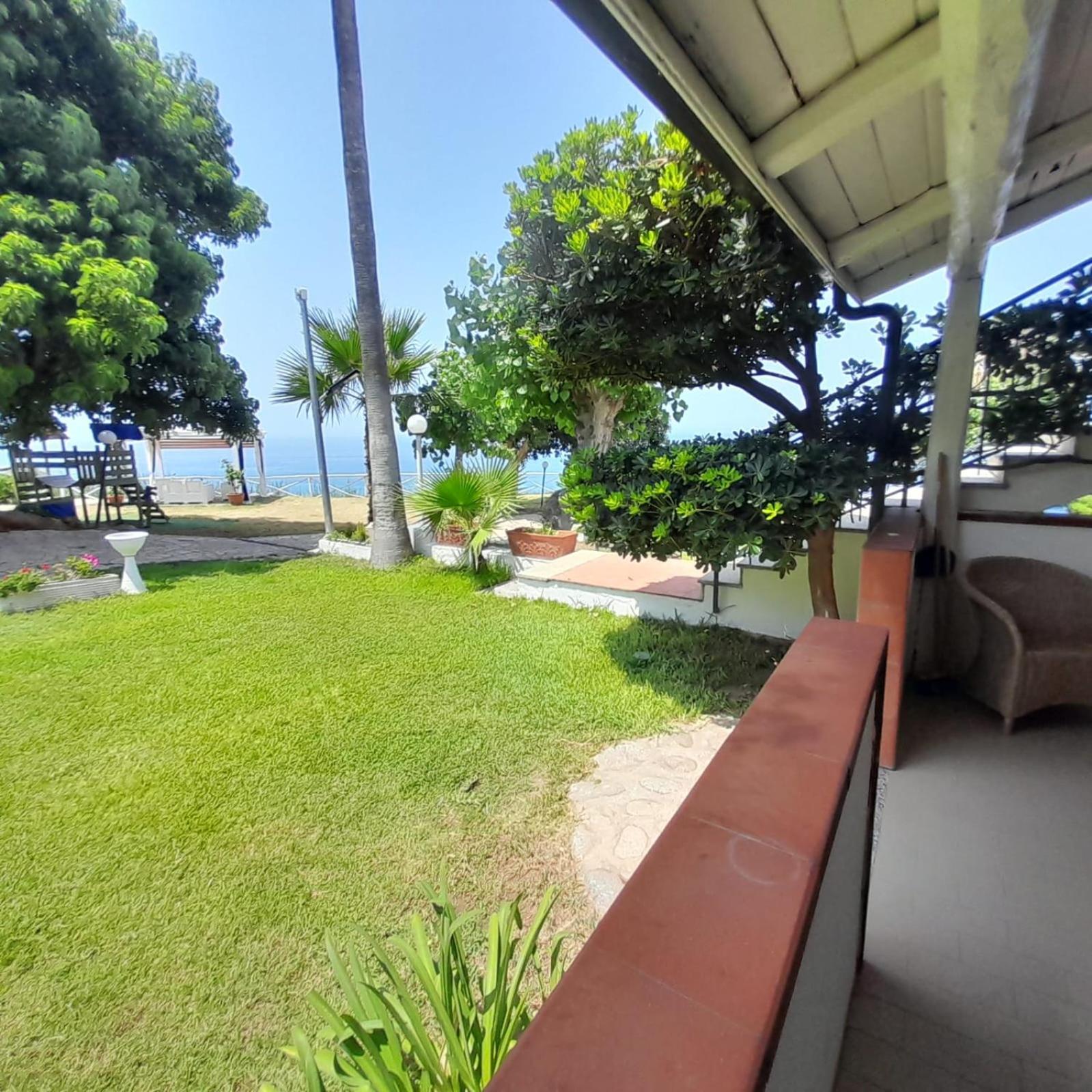Residence Araba Fenice تروبيا المظهر الخارجي الصورة