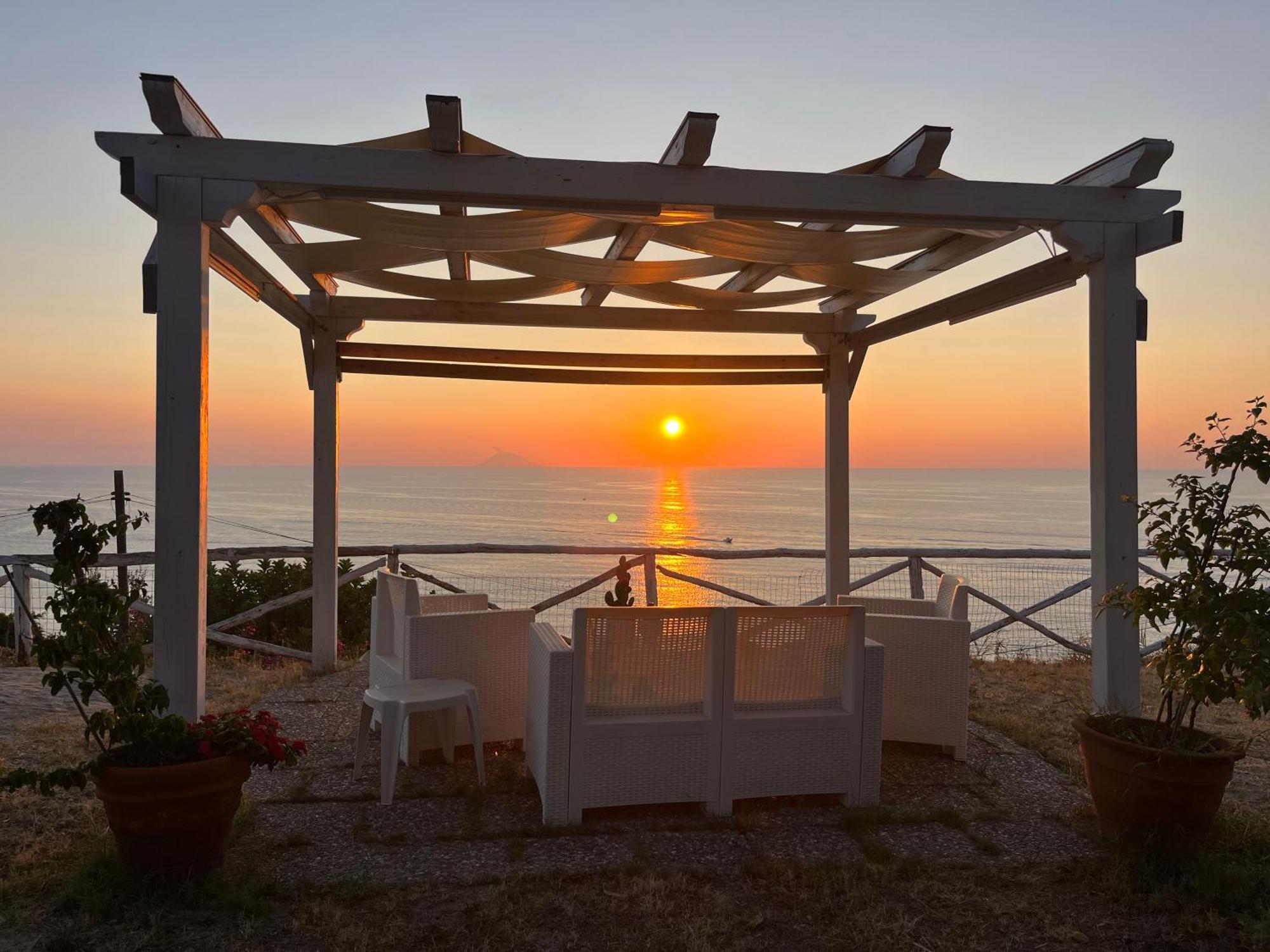 Residence Araba Fenice تروبيا المظهر الخارجي الصورة