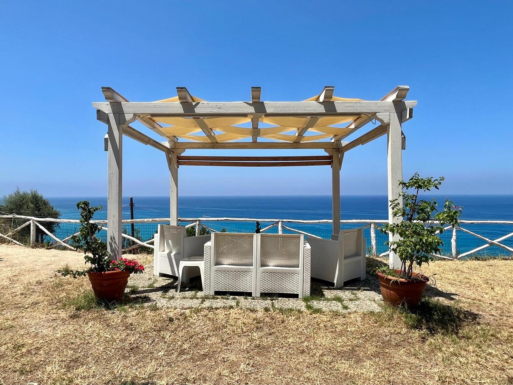 Residence Araba Fenice تروبيا المظهر الخارجي الصورة