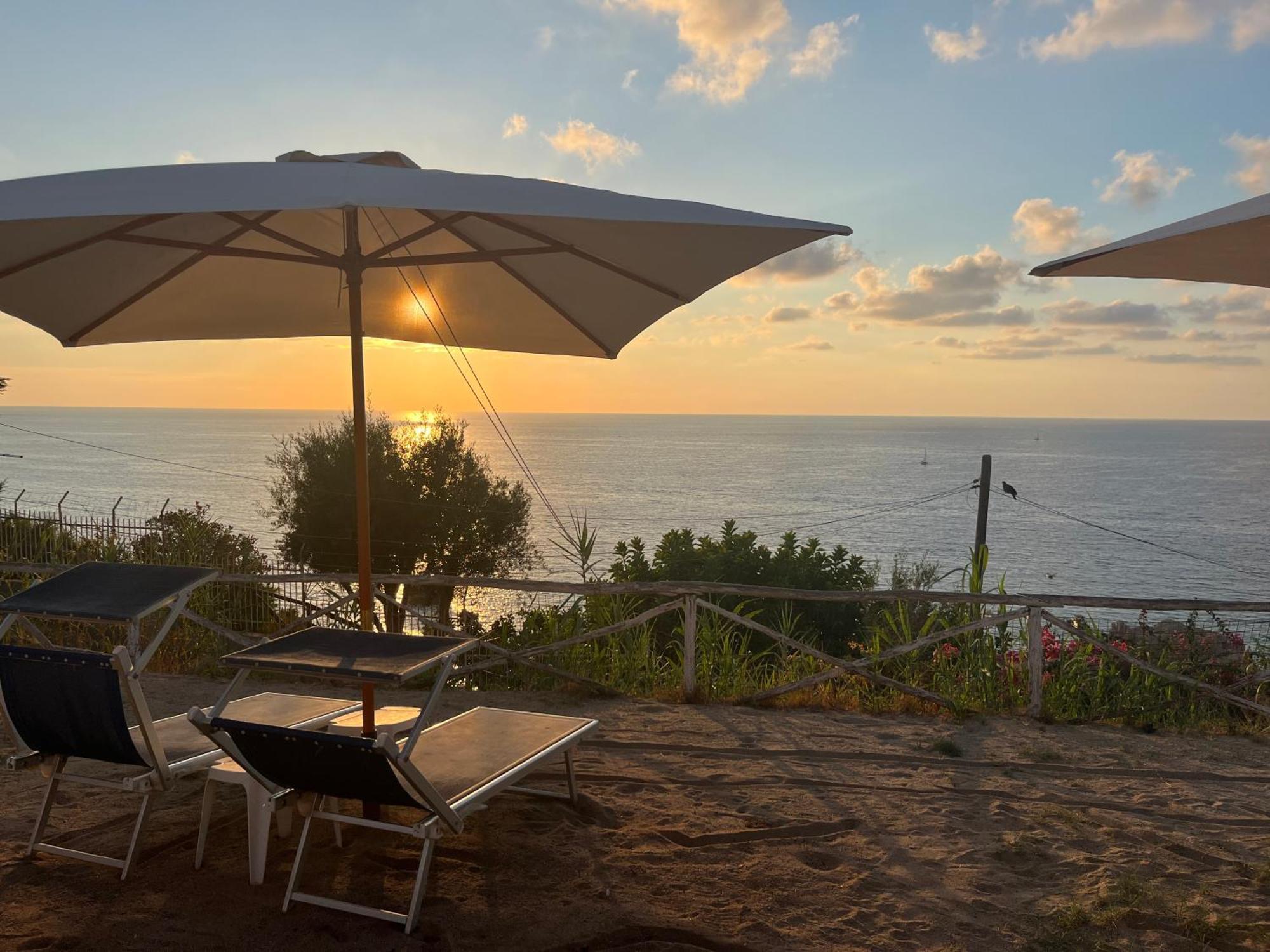 Residence Araba Fenice تروبيا المظهر الخارجي الصورة