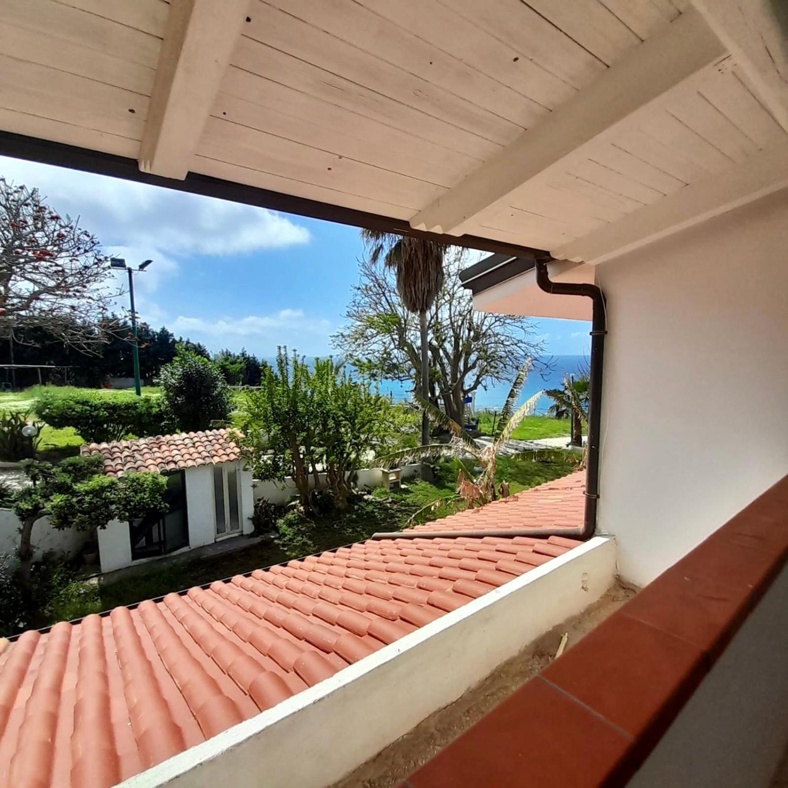 Residence Araba Fenice تروبيا المظهر الخارجي الصورة