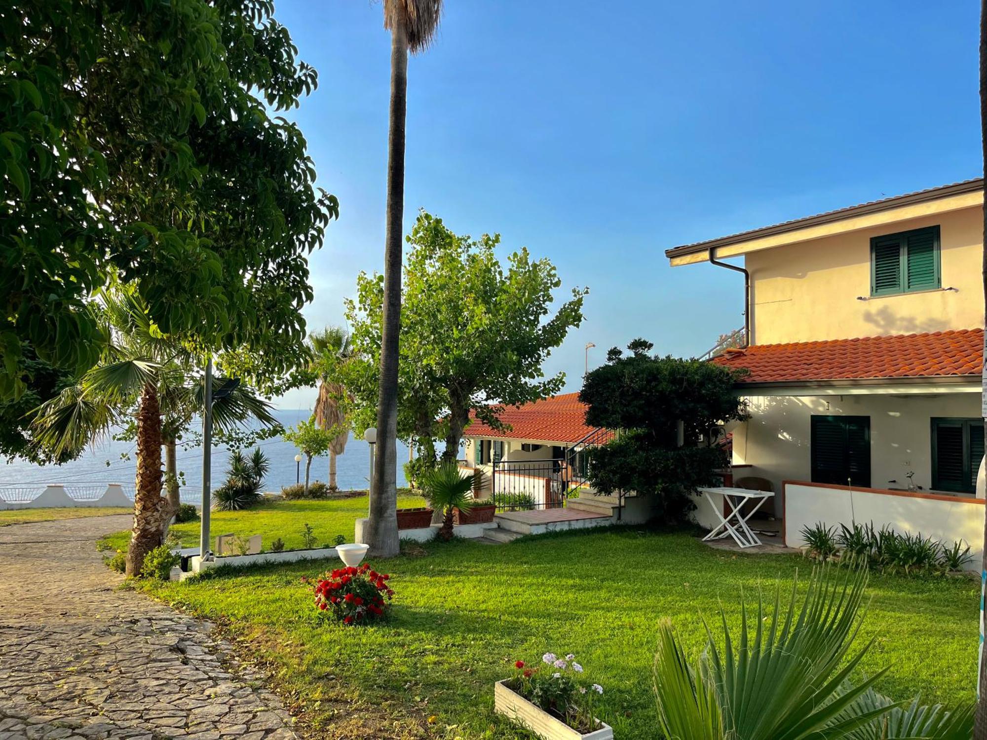 Residence Araba Fenice تروبيا المظهر الخارجي الصورة